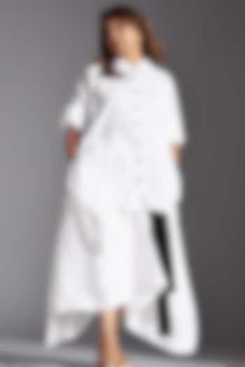 White Linen Dhoti Skirt by Chola at Pernia's Pop Up Shop