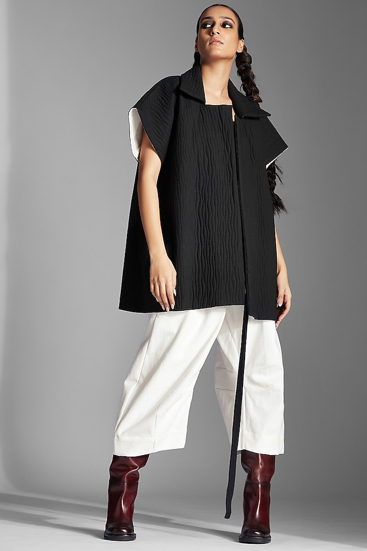 Black Organic Cotton Oversized Jacket by Chola at Pernia's Pop Up Shop