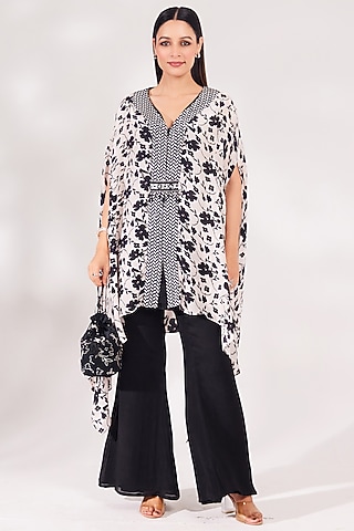 Black & White Crepe Sequins Embroidered Kaftan Set by Chaashni by Maansi and Ketan