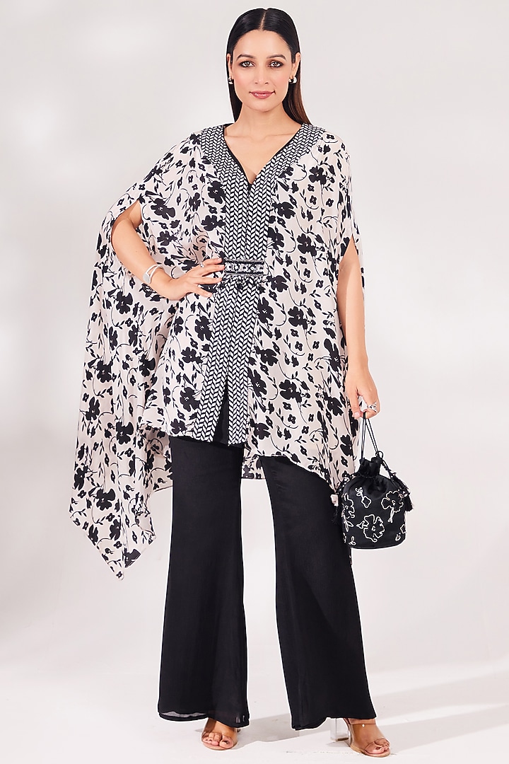 Black & White Crepe Sequins Embroidered Kaftan Set by Chaashni by Maansi and Ketan at Pernia's Pop Up Shop