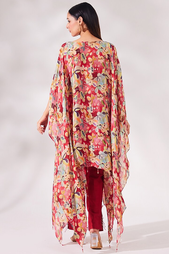 Red Chinon Chiffon Sequins Embroidered Kaftan Set by Chaashni by Maansi and Ketan at Pernia's Pop Up Shop