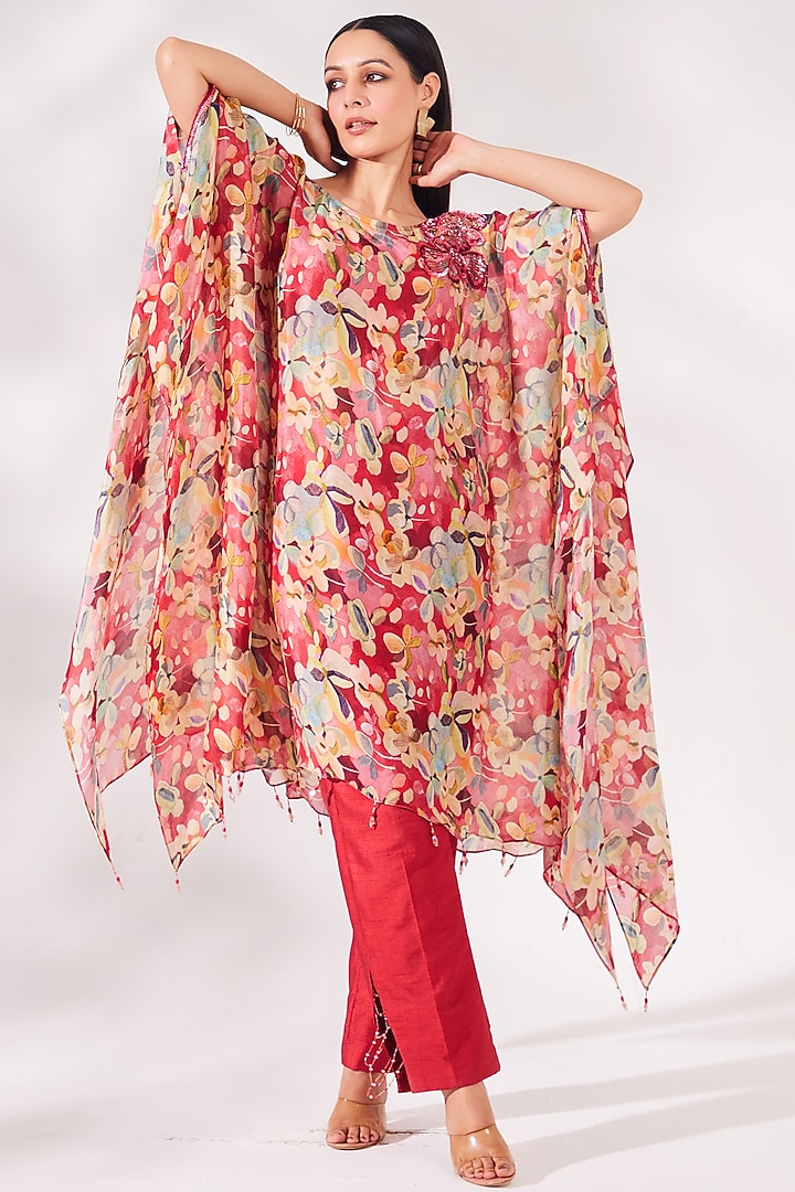 Red Chinon Chiffon Sequins Embroidered Kaftan Set by Chaashni by Maansi and Ketan at Pernia's Pop Up Shop