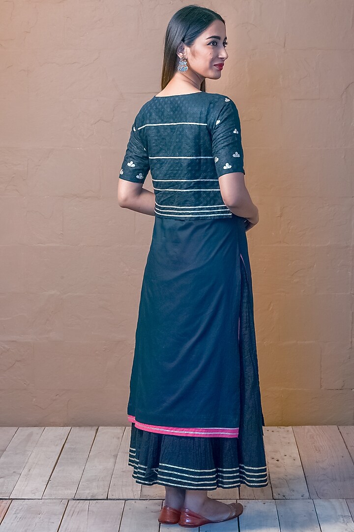 Black Embroidered Layered Kurta Set by Charkhee at Pernia's Pop Up Shop
