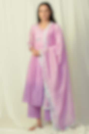 Lavender Ombre Embroidered Gathered Kurta Set by Charkhee