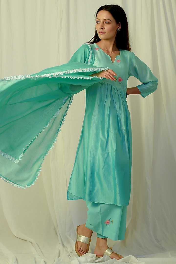 Green Ombre Embroidered Gathered Kurta Set by Charkhee