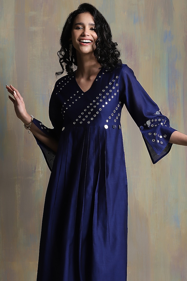 Sapphire Blue Chanderi Embellished Kurta Set by Charkhee at Pernia's Pop Up Shop