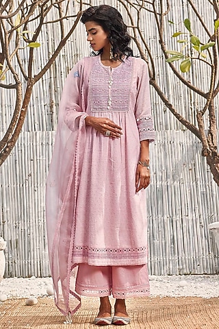 Blush Pink Dobby Cotton Embroidered Kurta Set by Charkhee