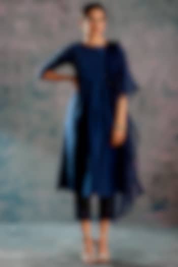 Midnight Blue Embellished Round Yoke Kurta Set by Charkhee at Pernia's Pop Up Shop