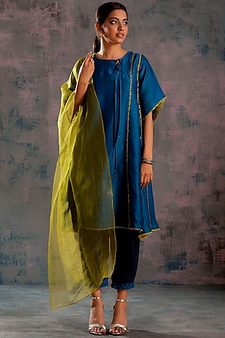 Egyptian Blue Embellished Chanderi Kurta Set by Charkhee