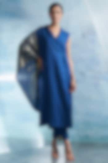 Royal Blue Linen & Cotton Shimmer Wrap Kurta Set by Charkhee