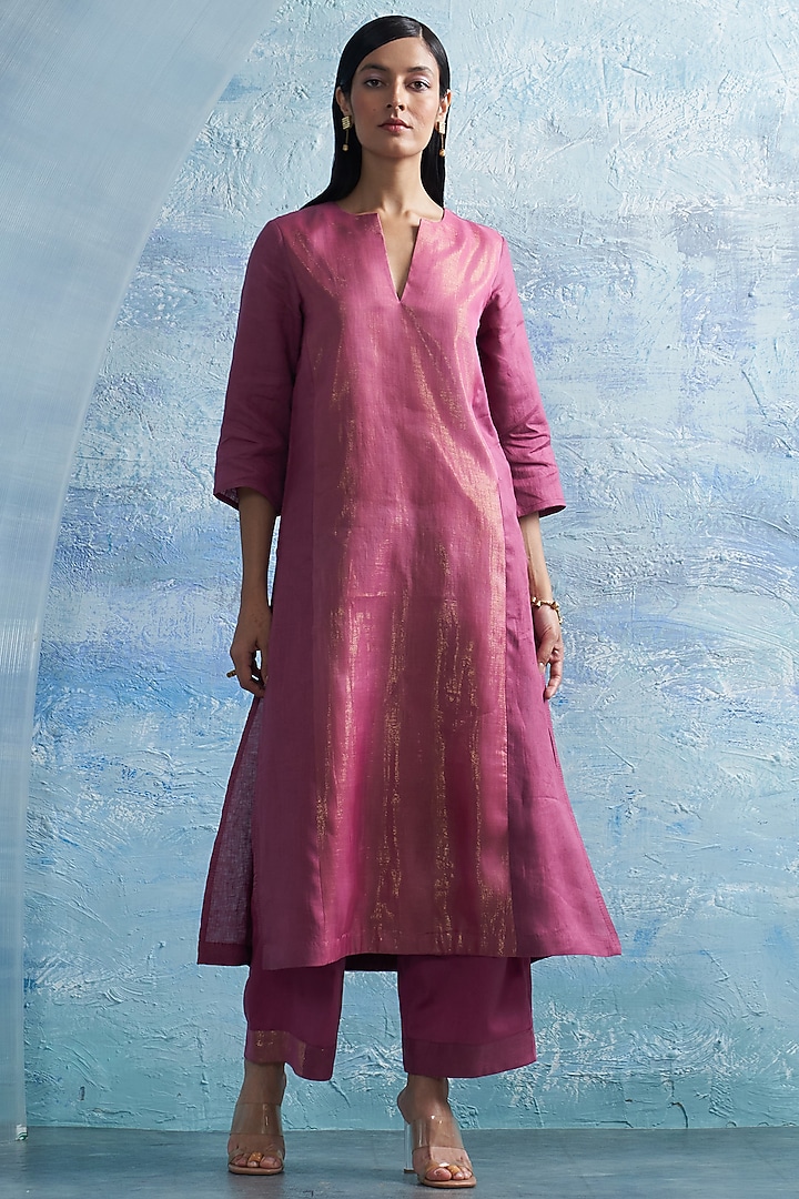Grape Pink Linen & Cotton Shimmer A-Line Kurta Set by Charkhee at Pernia's Pop Up Shop