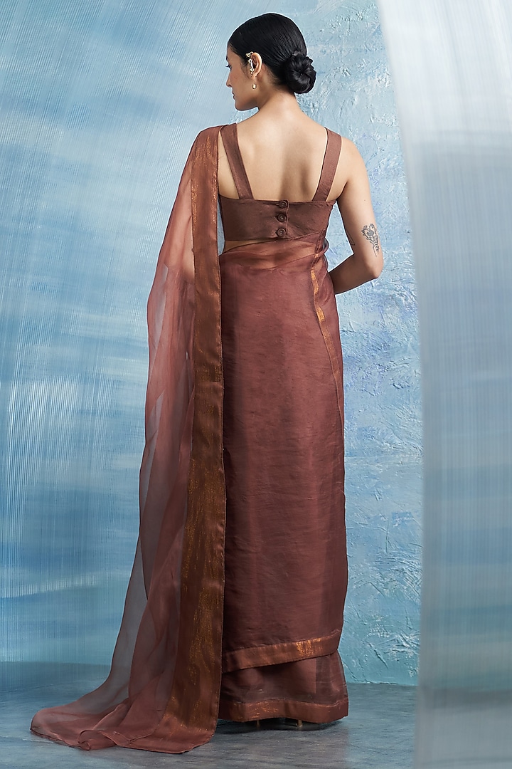 Wood Brown Organza & Cotton Shimmer Party Wear Saree Set by Charkhee at Pernia's Pop Up Shop