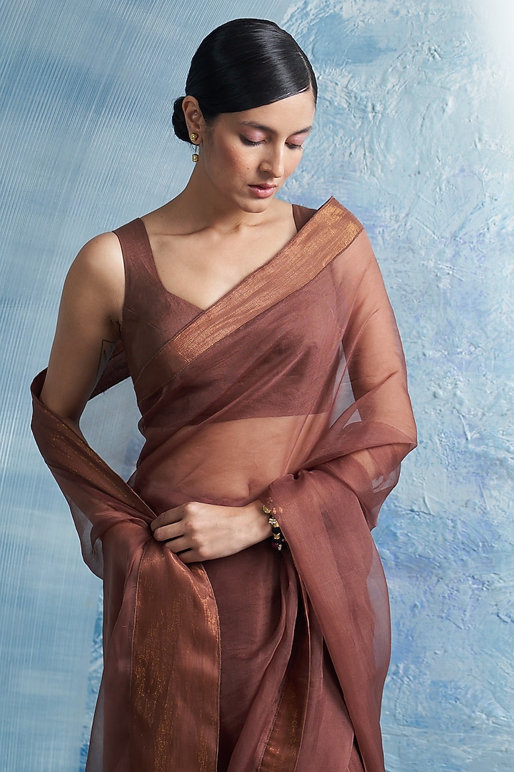 Wood Brown Organza & Cotton Shimmer Party Wear Saree Set by Charkhee at Pernia's Pop Up Shop