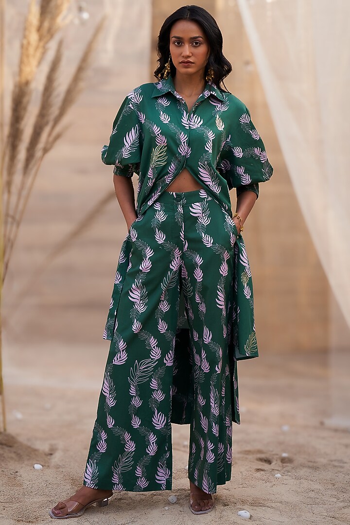 Green Cotton Satin Leaf Printed High-Low Kurta Set by Charkhee at Pernia's Pop Up Shop