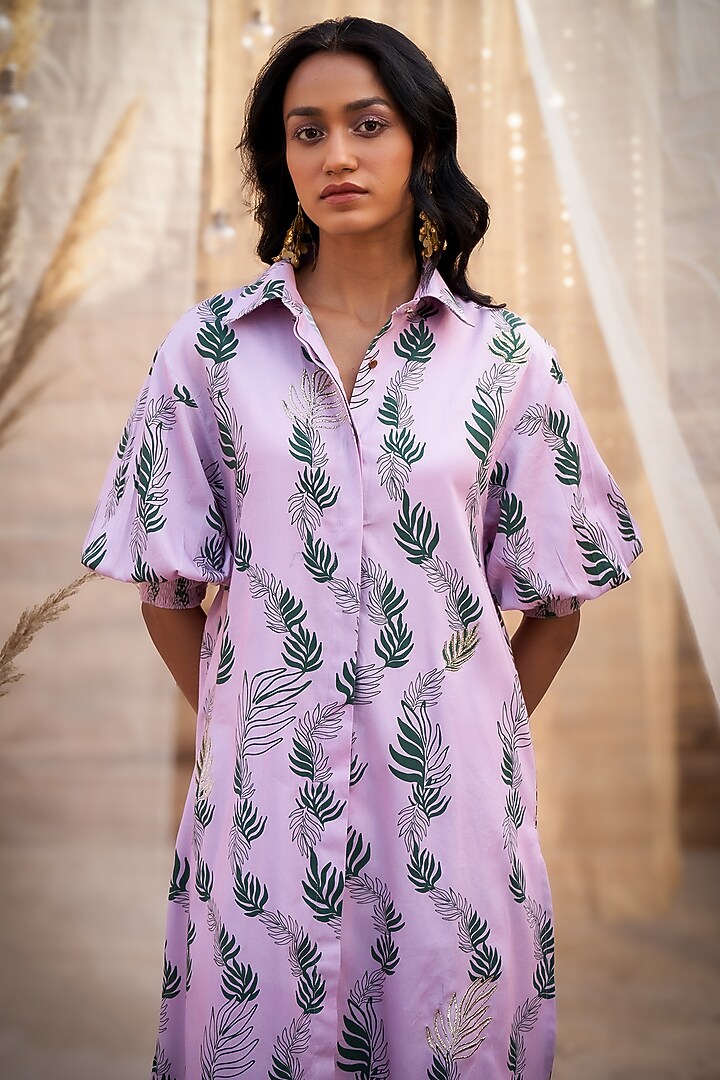 Pink Cotton Satin Leaf Printed High-Low Kurta Set by Charkhee at Pernia's Pop Up Shop