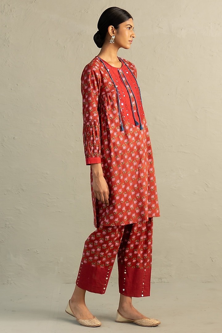 Red Cotton Floral Printed & Sequin Work Kurta Set by Charkhee at Pernia's Pop Up Shop