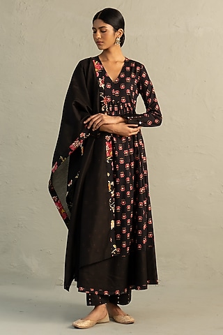 Black Cotton Floral Printed & Sequin Work Gathered Anarkali Set by Charkhee