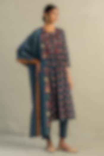 Teal Blue Cotton Floral Printed & Sequin Work Kurta Set by Charkhee at Pernia's Pop Up Shop