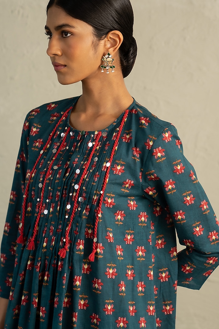 Teal Blue Cotton Floral Printed & Sequin Work Kurta Set by Charkhee at Pernia's Pop Up Shop