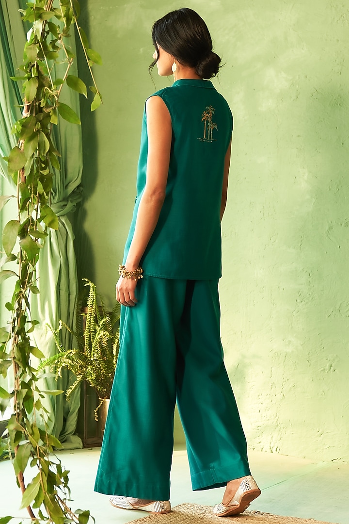 Peacock Green Chanderi & Voile Embroidered Co-Ord Set by Charkhee at Pernia's Pop Up Shop