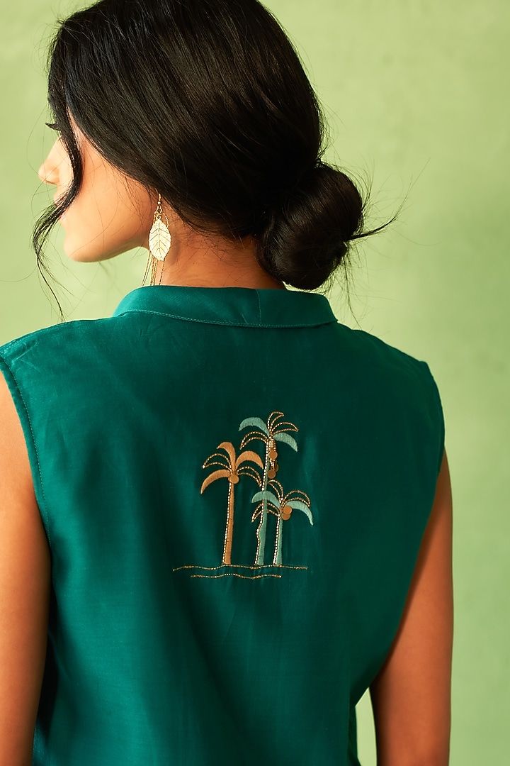 Peacock Green Chanderi & Voile Embroidered Co-Ord Set by Charkhee at Pernia's Pop Up Shop