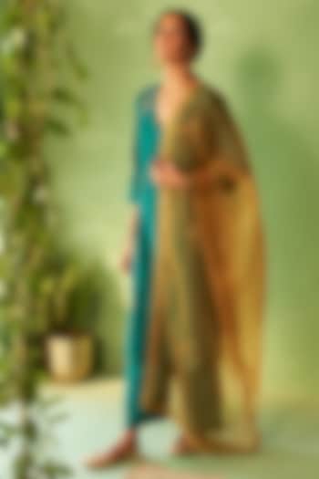 Peacock Green Chanderi & Voile Embroidered Kurta Set by Charkhee at Pernia's Pop Up Shop