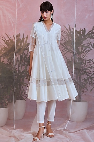 Pearl White Chanderi Anarkali Set by Charkhee