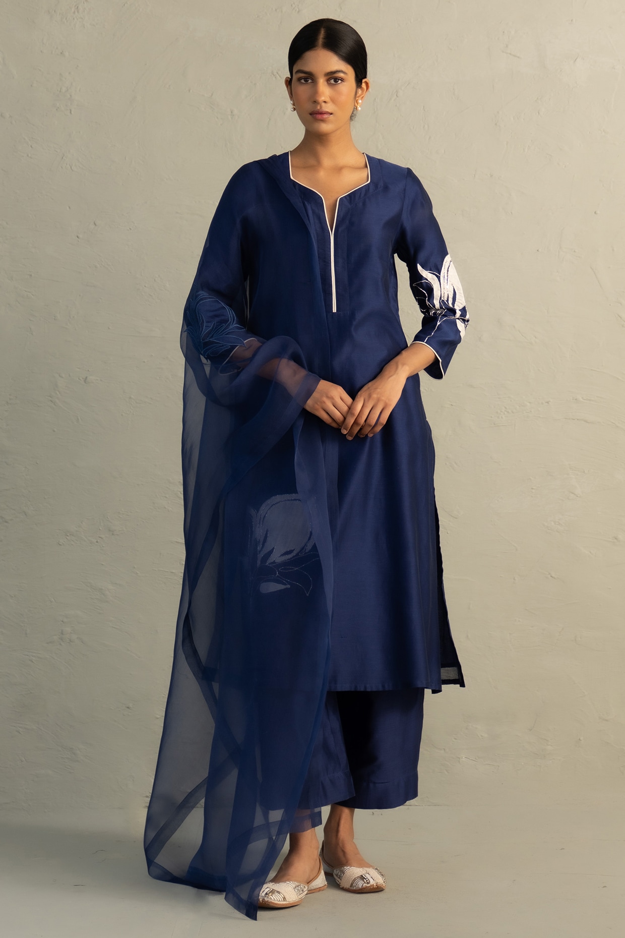 Charkhee Sapphire Blue Chanderi Floral Patchwork Kurta Set