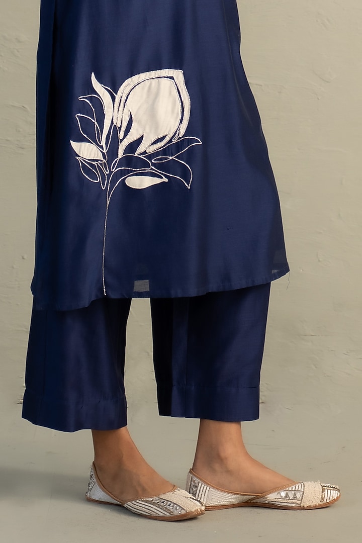 Sapphire Blue Chanderi Floral Patchwork Kurta Set by Charkhee at Pernia's Pop Up Shop