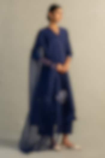 Sapphire Blue Chanderi Floral Patchwork A-Line Kurta Set by Charkhee at Pernia's Pop Up Shop