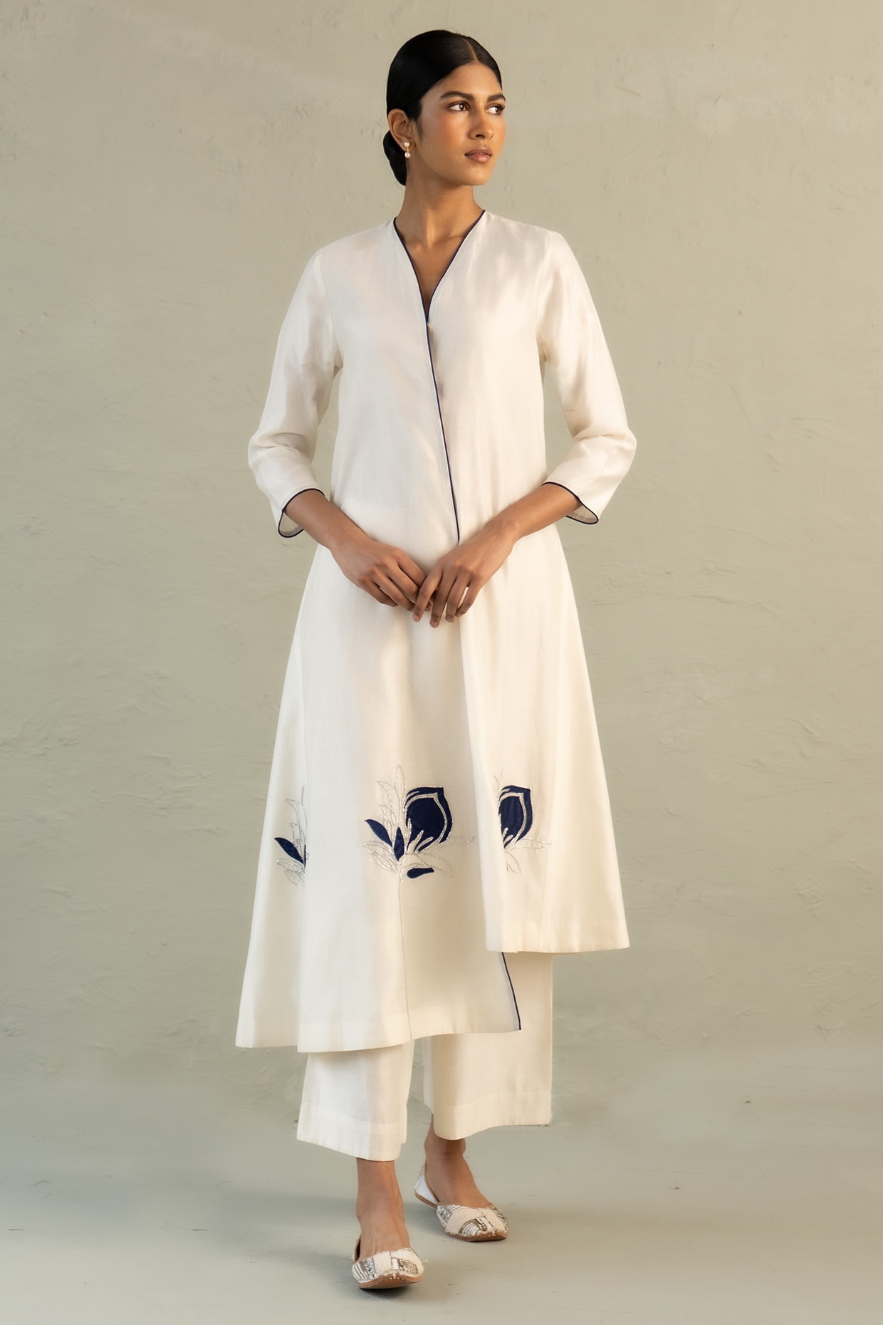 Charkhee Ivory Chanderi Floral Patchwork Kurta Set