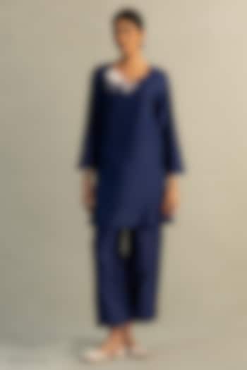 Sapphire Blue Chanderi Floral Patchwork Kurta Set by Charkhee at Pernia's Pop Up Shop