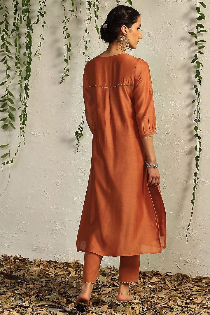 Spice Orange Chanderi Embroidered Kurta Set by Charkhee at Pernia's Pop Up Shop