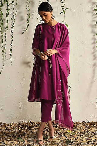 Pop Pink Chanderi Kurta Set by Charkhee