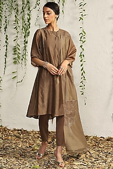product-color-Brown