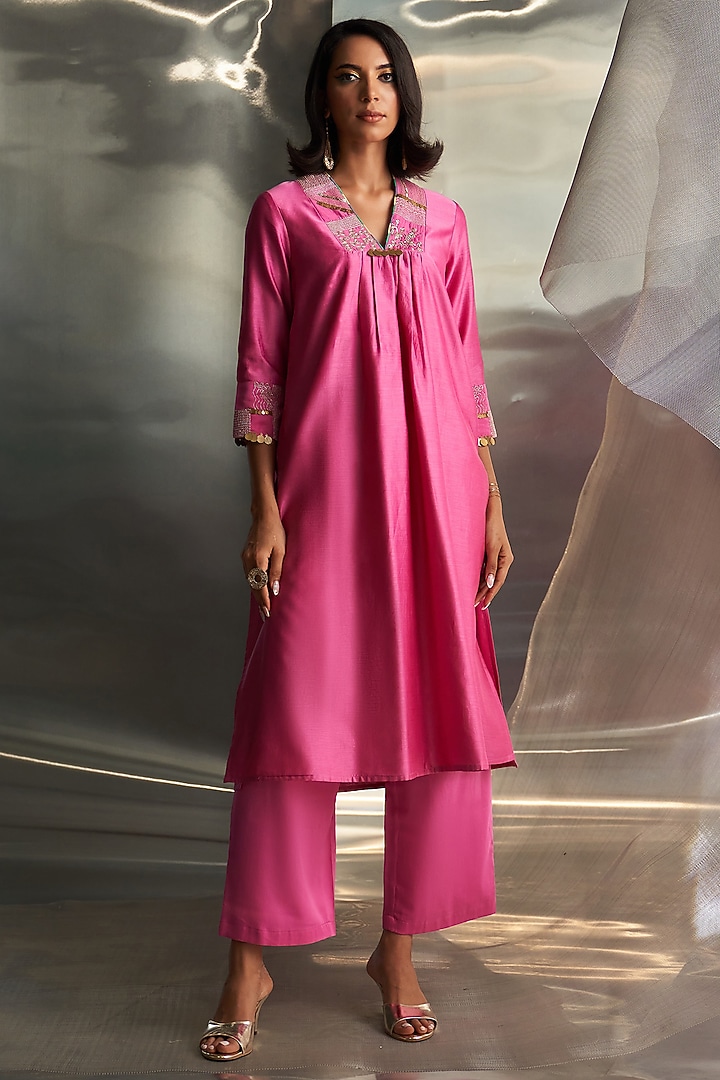 Bloom Pink Chanderi Embroidered Kurta Set by Charkhee at Pernia's Pop Up Shop
