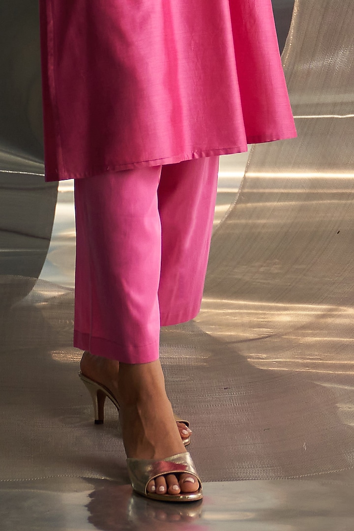 Bloom Pink Chanderi Embroidered Kurta Set by Charkhee at Pernia's Pop Up Shop