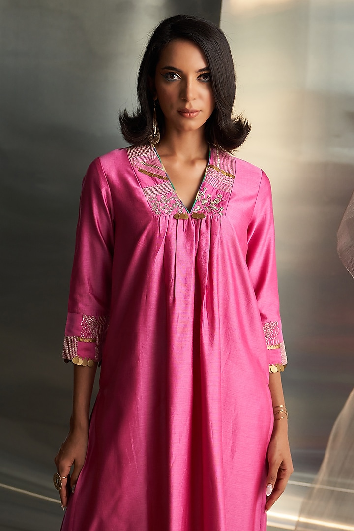 Bloom Pink Chanderi Embroidered Kurta Set by Charkhee at Pernia's Pop Up Shop