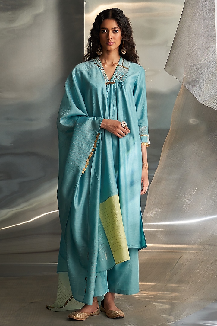 Powder Blue Chanderi Embroidered Kurta Set by Charkhee at Pernia's Pop Up Shop