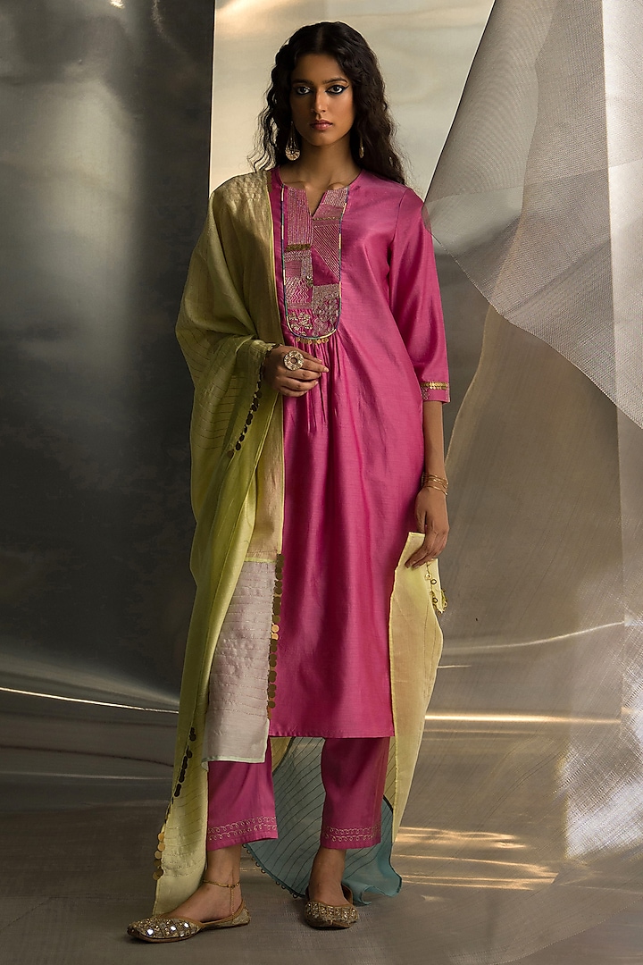 Bloom Pink Chanderi Embroidered Kurta Set by Charkhee at Pernia's Pop Up Shop