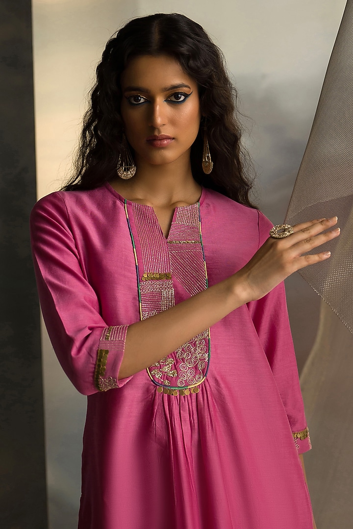 Bloom Pink Chanderi Embroidered Kurta Set by Charkhee at Pernia's Pop Up Shop