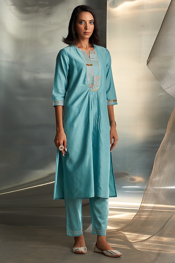Powder Blue Chanderi Embroidered Kurta Set by Charkhee at Pernia's Pop Up Shop
