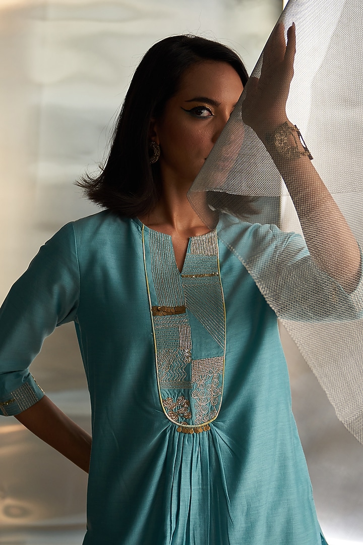 Powder Blue Chanderi Embroidered Kurta Set by Charkhee at Pernia's Pop Up Shop