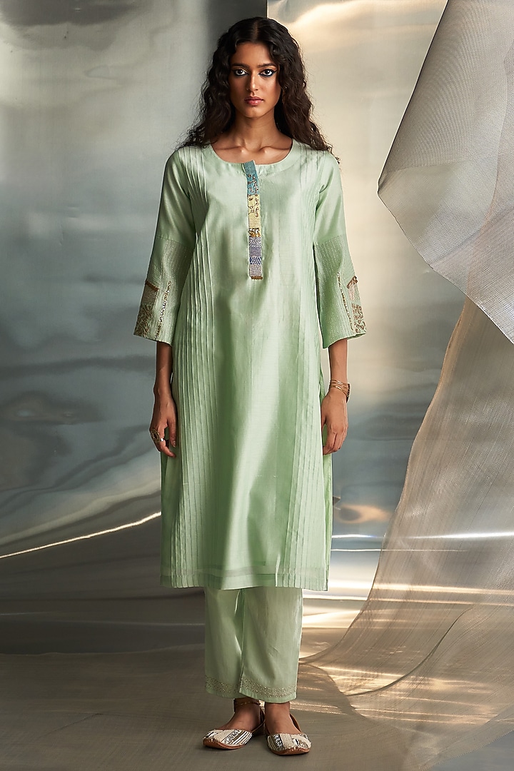 Mint Green Chanderi Embroidered Kurta Set by Charkhee at Pernia's Pop Up Shop