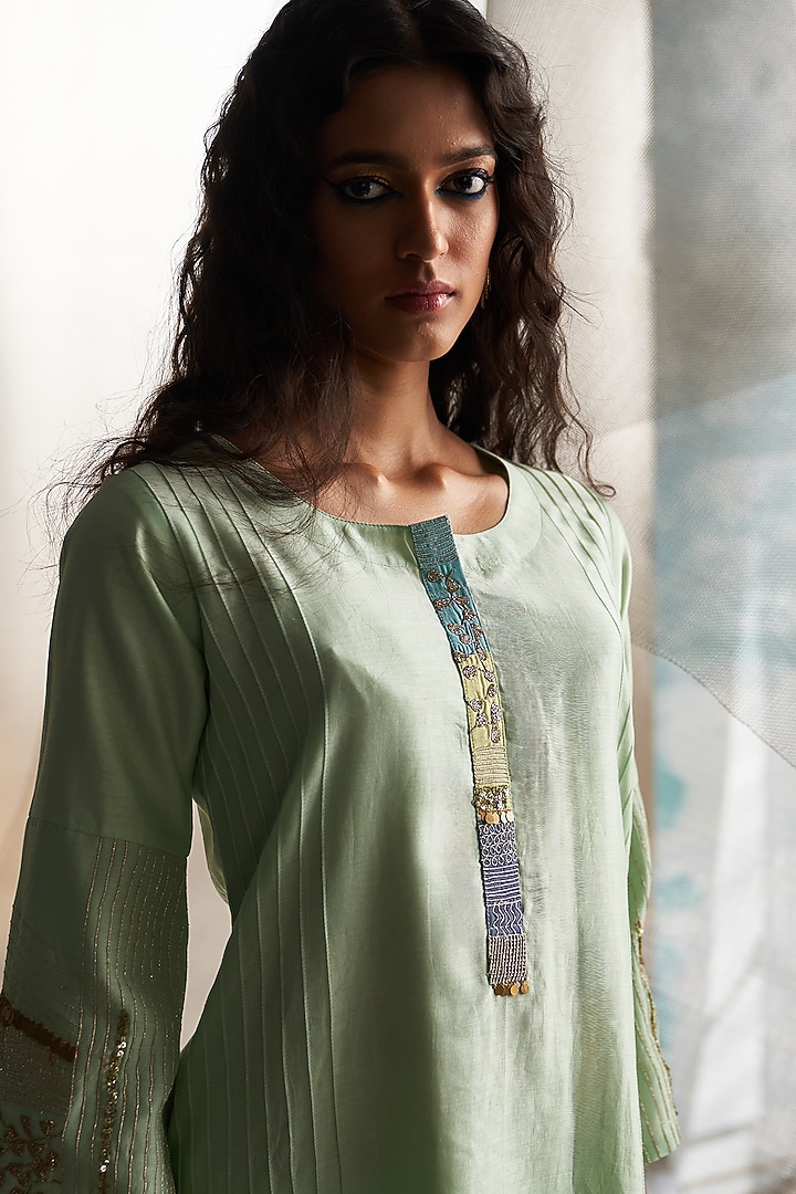 Mint Green Chanderi Embroidered Kurta Set by Charkhee at Pernia's Pop Up Shop