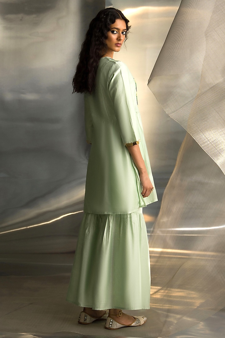 Mint Green Chanderi Embroidered Kurta Set by Charkhee at Pernia's Pop Up Shop
