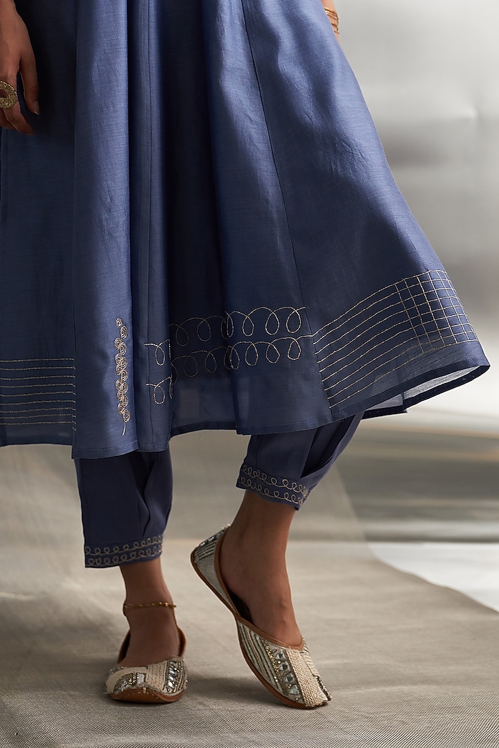 Berry Blue Chanderi Embroidered Kurta Set by Charkhee at Pernia's Pop Up Shop