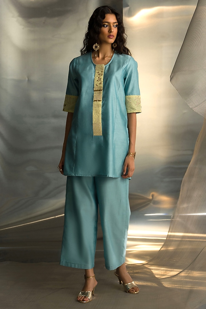 Powder Blue Chanderi Embroidered Kurta Set by Charkhee at Pernia's Pop Up Shop
