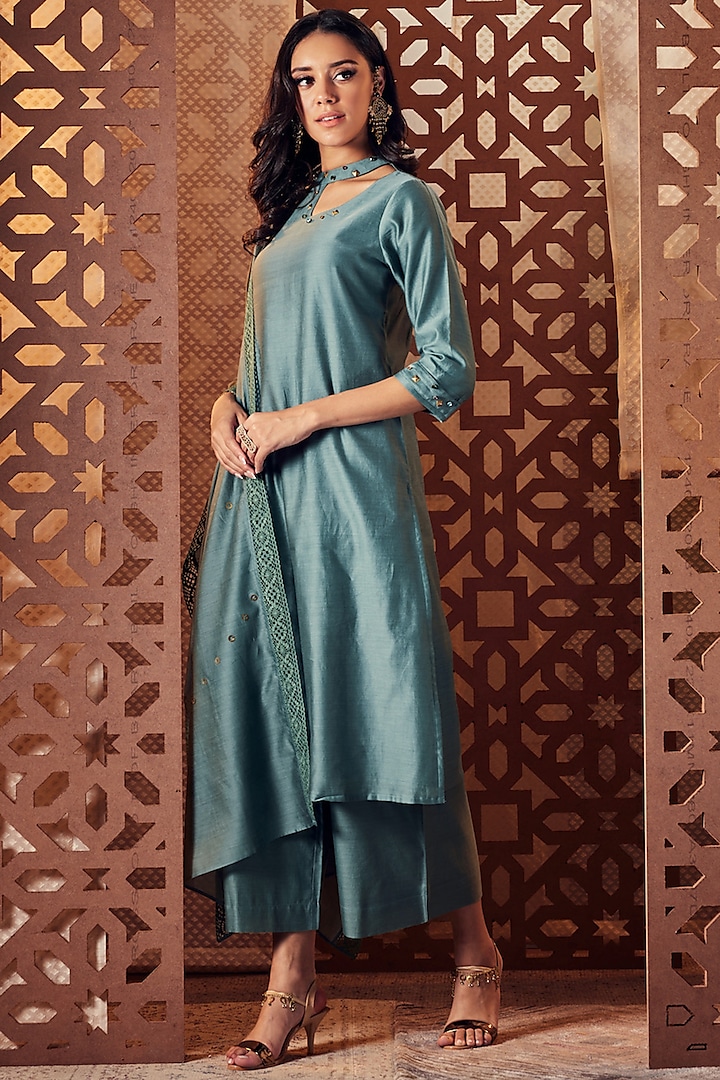 Sage Green Embroidered Kurta Set by Charkhee at Pernia's Pop Up Shop