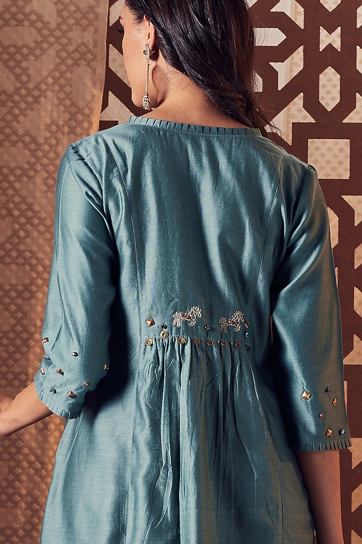 Sage Green Chanderi Kurta Set by Charkhee at Pernia's Pop Up Shop